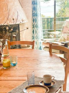 Seaside Cabin With Unique View And Design - 9