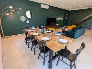 ColorChic 3 étoiles - Parking Privé Terrasse Clim - 120m2 Plein centre - Mèze - 7