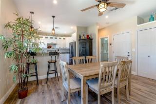Island Time - Luxury Waterfront Pool Home, 32' Dock - 5
