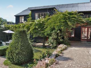 The Old Barn - 28971 - Selstead - 9
