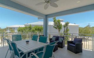 Ocean Oasis- Waterfront Pool Home, 35' Dock - 3