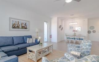 Ocean Oasis- Waterfront Pool Home, 35' Dock - 2
