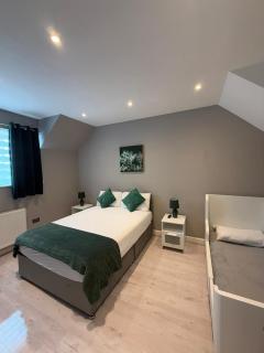 Deluxe Apartment - Harrow on the Hill - 9