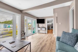 Reel Deal - Waterfront Pool Home, 76' Dock - 5