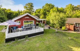 Lovely Home In Nexø With Wifi - Neksø - 0