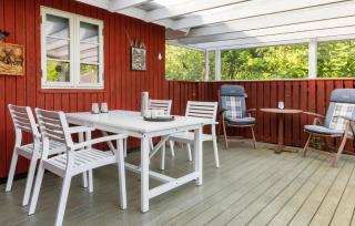 Lovely Home In Nexø With Wifi - Neksø - 5