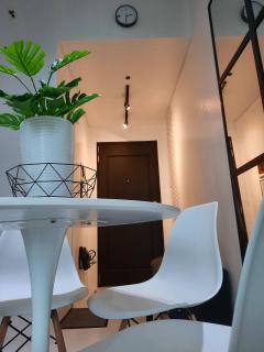 Staycation in style with fast Wifi Netflix - Manila - 6