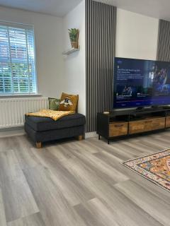 Littleton Manor Apartment near Southport - Southport - 8