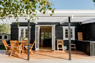 Cottage Life In Intimate Wooden Cabin - Dronningmølle - 1