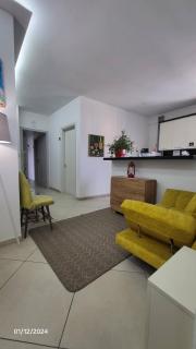 Room in BB - 1 Single room with balcony and city view - Tirana - 1