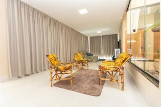 Charmosa Casa c/ 3 suítes e Piscina com Hidro - Caldas Novas - 1