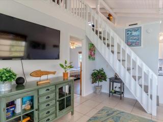 Sanctuary Bay - Private Waterfront Home, 42' Dock - 4