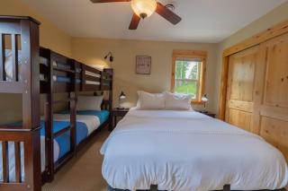Loon Lakeside Dockside Retreat - Loon Lake - 1