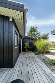 Find Peace In Cosiest Setting With Sea Glimpse - Assens - 3