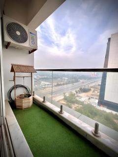 Elysium Tower Designer Apartments Facing Centaurus Mal Islamabad - 1