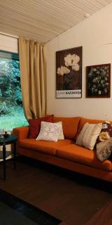Victorian Summer House On Beautiful Natural Plot - 1