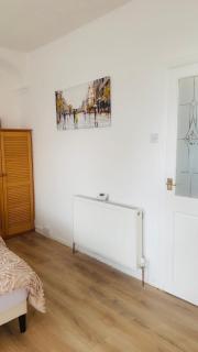 Brits-Halley Luxury Apartments - Annfield Plain - 5