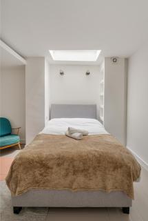 Unique Shoreditch 2-Bed Near Central London - 4