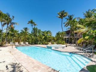 Sunsets in Paradise - Private Direct Waterfront Pool Home, 22' Dock - 6