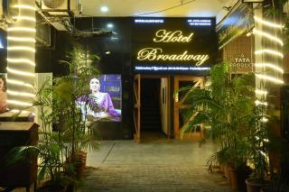 Hotel Broadway - Chandīgarh - 0