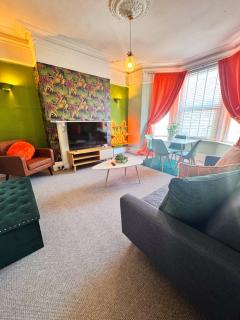 Best Offer Spacious and Chic 2 Bed Apartment - Plymouth - 2