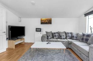 Charming Edinburgh Studio Apartment with Private Entrance - Edinburgh - 4