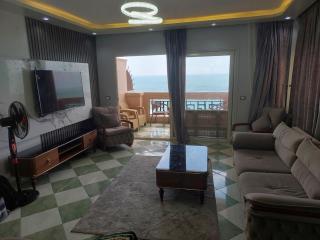 Sea View 3BR High Floor AC WI-FI - Alexandria - 3
