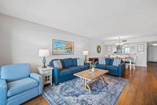 Surf Dweller 208 - 2