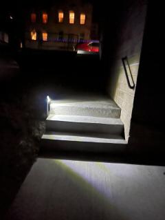 Dragonfly loft, hot tub, river views - 4