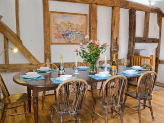 Priory Barn - Weald - 5