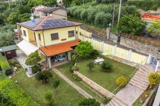 Elena House - Ampio Giardino a pochi passi da Forte dei Marmi - Vallecchia - 9