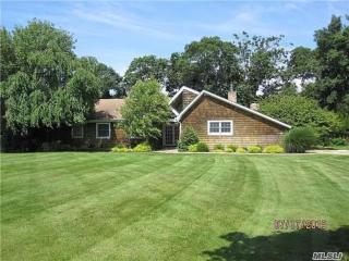 572) Large 3 bedroom with a gorgeous pool - - 3