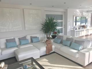 Villa Sunset Barcelona Diseño Vista impresionante Alta Capacidad para disfrutar en familia y amigos - Barcellona - 4