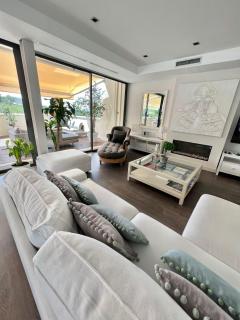 Villa Sunset Barcelona Diseño Vista impresionante Alta Capacidad para disfrutar en familia y amigos - Barcellona - 3