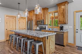 Aspen Acre Luxury Retreat - 4