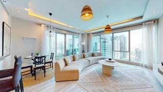 Shemara Tower - Elegant Two Bed with Marina View - 3