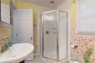 572b) Cozy 1 bedroom pool house - - 4
