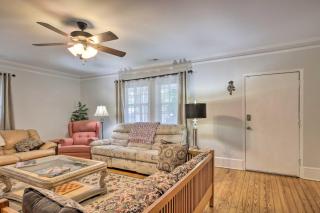 Traditional Southern House with Front Porch - Anderson - 5