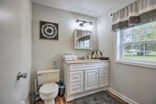Traditional Southern House with Front Porch - Anderson - 3