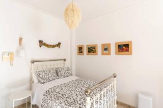 Cozy, Romantic Studio next to The Mall - 8