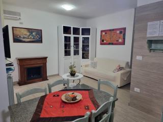 Rosy Vacation Home - Monte di Procida - 1
