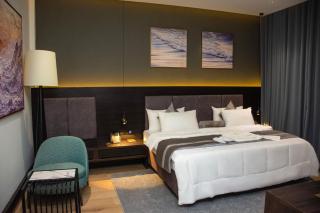 The Thribeka Hotel - Mama - 1