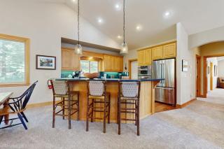 Agate Road Retreat - Carnelian Bay - 3