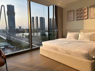 Luxury 3BR Riverside Opulence - Panoramic CBD D1 - Ho Chi Minh - 9