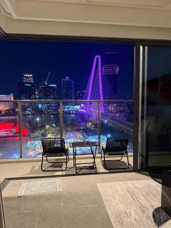 Luxury 3BR Riverside Opulence - Panoramic CBD D1 - Ho Chi Minh - 2