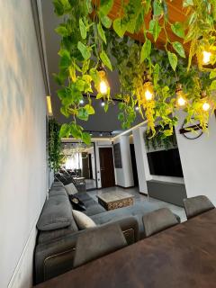 Novxanida bag evi - Baku - 0