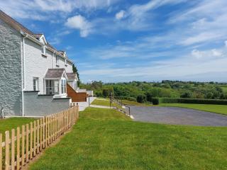Bay View - Uk38206 - Stepaside - 0