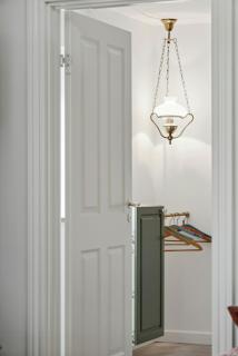 Nostalgic Charm In A Yellow Timber House - Sakskøbing - 2