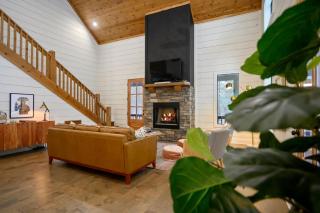 Once Upon a Pine - couples family secluded great location - Broken Bow - 4