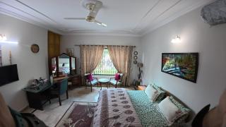 Room in F8 - Islamabad - 3